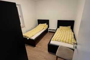 Von Privat: 6-Zi.-EFH mit 3 Garagen auf 681qm - stark renovierungsbedürftig – Neubruchweg 5, 82296 Fürstenfeldbruck (Kreis) – Vorschaubild 15