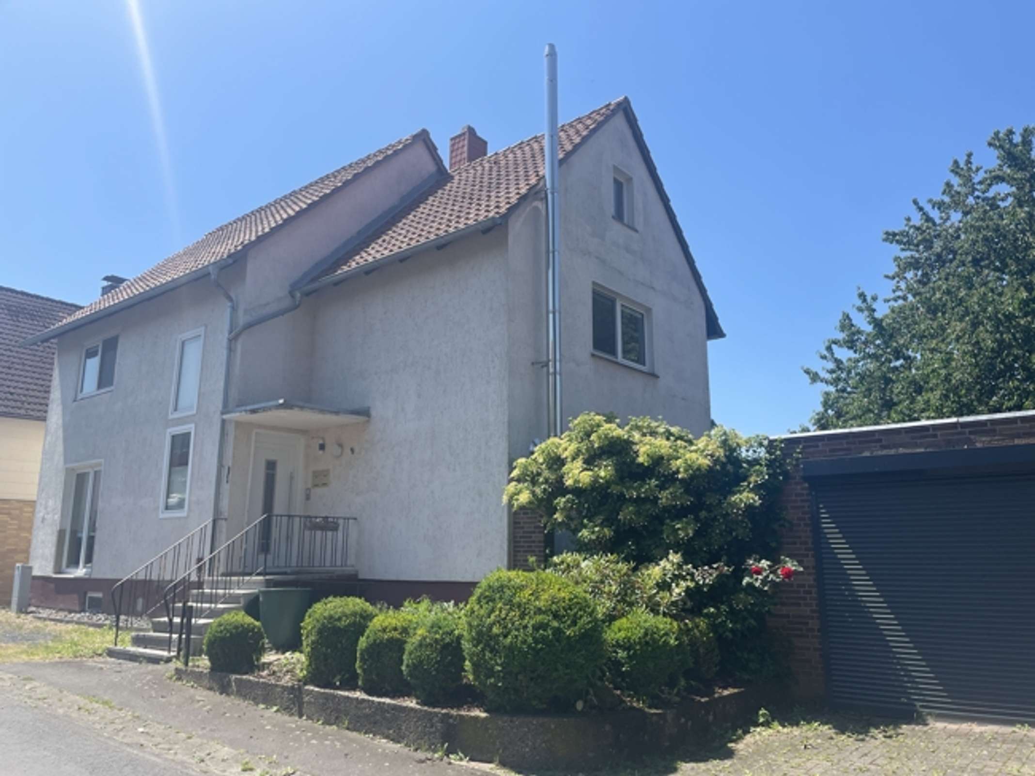 Einfamilienhaus mit Altbaucharme in ruhiger Lage nahe Adelebsen – großzügig und teilmodernisiert