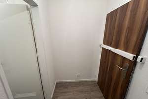 Saniertes 1-Zimmer-Apartment in Köln-Bickendorf – Häuschensweg 34-36, 50827 Bickendorf, Köln – Vorschaubild 2