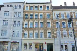 ***Gemütliche 2-RWG im 3.OG mit LAMINAT und BAD MIT DUSCHE in super Lage! ***WE 05*** – Delitzscher Straße 76, 4129 Leipzig – Vorschaubild 1