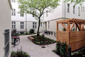 RARITÄT: Zwischen Stadtflair und Gartenruhe – Ihr neues Zuhause mit Garten!Renoviert & Bezugsfrei! – Duisburger Straße 13, 10707 Wilmersdorf, Berlin – Vorschaubild 16