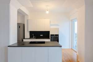 HOMESK - Direkt an der Havel: 4-Zimmer-EG-Wohnung mit Garten, Terrasse und Wasserblick – Parkstraße 11, 13585 Hakenfelde, Berlin – Vorschaubild 4