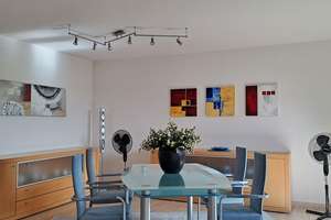 Was für ein Blick in der Elsaßstraße! Top-gepflegte 3½-R.-ETW mit Tiefgaragen-Stellpl. in Heisingen – Die vollständige Adresse der Immobilie erhältst du vom Anbieter., 45259 Heisingen, Essen – Vorschaubild 4
