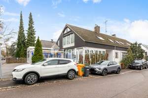 Großzügiges Einfamilienhaus mit Einliegerwohnung und gut vermieteter Gewerbeeinheit! – Die vollständige Adresse der Immobilie erhältst du vom Anbieter., 86163 Hochzoll-Nord, Augsburg – Vorschaubild 2