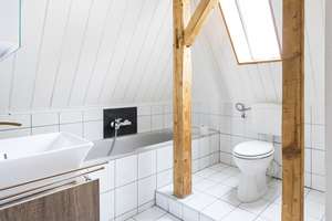 Charmantes Zuhause • herrlicher Garten neue Heizung und Platz für Oma und Opa – Die vollständige Adresse der Immobilie erhältst du vom Anbieter., 72469 Meßstetten – Vorschaubild 7