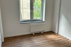 Helle, hochwertig sanierte 4-Zimmer-Altbauwohnung mit Balkon zum Garten – Dortmund-Mitte Ost – 44143 Kaiserbrunnen, Dortmund – Vorschaubild 5