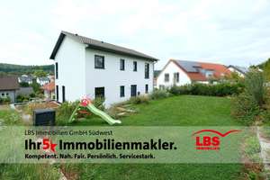 Stilvolles & Nachhaltiges Wohnen im KFW-Effizienzhaus A+! – Die vollständige Adresse der Immobilie erhältst du vom Anbieter., 76646 Bruchsal – Vorschaubild 1