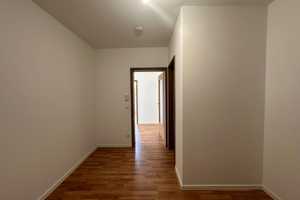 Geräumige 3-Zimmer-Wohnung in Nürnberg mit Balkon – Olivenweg 50, 90441 Nürnberg – Vorschaubild 9