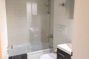 Voll möbliertes SINGLE Apartment, 5. OG hell und ruhig – Die vollständige Adresse der Immobilie erhältst du vom Anbieter., 80797 Am Luitpoldpark, München – Vorschaubild 2