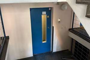 Top-Lage & Weitblick am Fennsee: Helle, bezugsfreie 2-Zimmer-Wohnung. Für Selbstnutzer oder Anleger – Ermslebener Weg 4, 10713 Wilmersdorf, Berlin – Vorschaubild 12