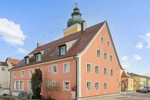 Top-Gelegenheit: Vollvermietetes Mehrfamilienhaus mit Gewerbeeinheit in Beratzhausen – Die vollständige Adresse der Immobilie erhältst du vom Anbieter., 93176 Beratzhausen – Vorschaubild 2