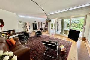 Lichtdurchfluteter Bungalow mit besonderer Architektur und Kamin – einziehen und wohlfühlen! – Die vollständige Adresse der Immobilie erhältst du vom Anbieter., 41239 Schmölderpark, Mönchengladbach – Vorschaubild 9