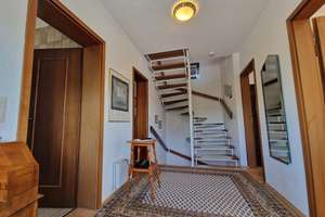 TOP-Lage i.d. Nähe Hohe Warte
Modernisiertes Reihenendhaus
6,5 Zimmer + 2 Bäder + 2 Terrassen uvm. – Die vollständige Adresse der Immobilie erhältst du vom Anbieter., 95445 Grüner Baum/Festspielhügel, Bayreuth – Vorschaubild 21