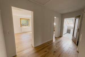 Sofort bezugsfrei nach Renovierung | Findorff | Garage | provisionsfrei | nahe Bürgerpark – Dresdener Straße 15, 28215 Weidedamm, Bremen – Vorschaubild 12