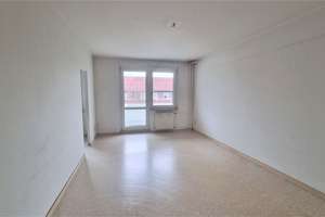 ***Kapitalanlage 2-Raum Wohnung mit Balkon und PKW Stellplatz - vermietet *** – Talstraße 48, 9117 Reichenbrand, Chemnitz – Vorschaubild 3