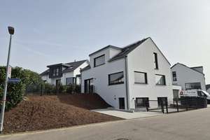 Design-Einfamilienhaus mit Panorama-Talblick – Krokusweg 12, Gaggenau