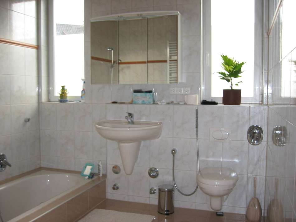 Bad Haus 1