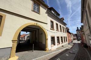 EUPORA® Immobilien: Mehrfamilienhaus mit Innenhof im Zentrum von Kirchheimbolanden. – Die vollständige Adresse der Immobilie erhältst du vom Anbieter., 67292 Kirchheimbolanden – Vorschaubild 2