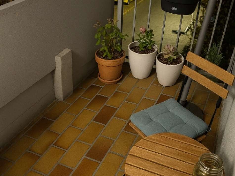 3 Balkon Straßenseite