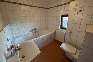 Wohnen mit Perspektive: Vielseitiges Zuhause mit separater Dachgeschosswohnung in Bogen – Straubing-Bogen (Kreis) – Vorschaubild 16