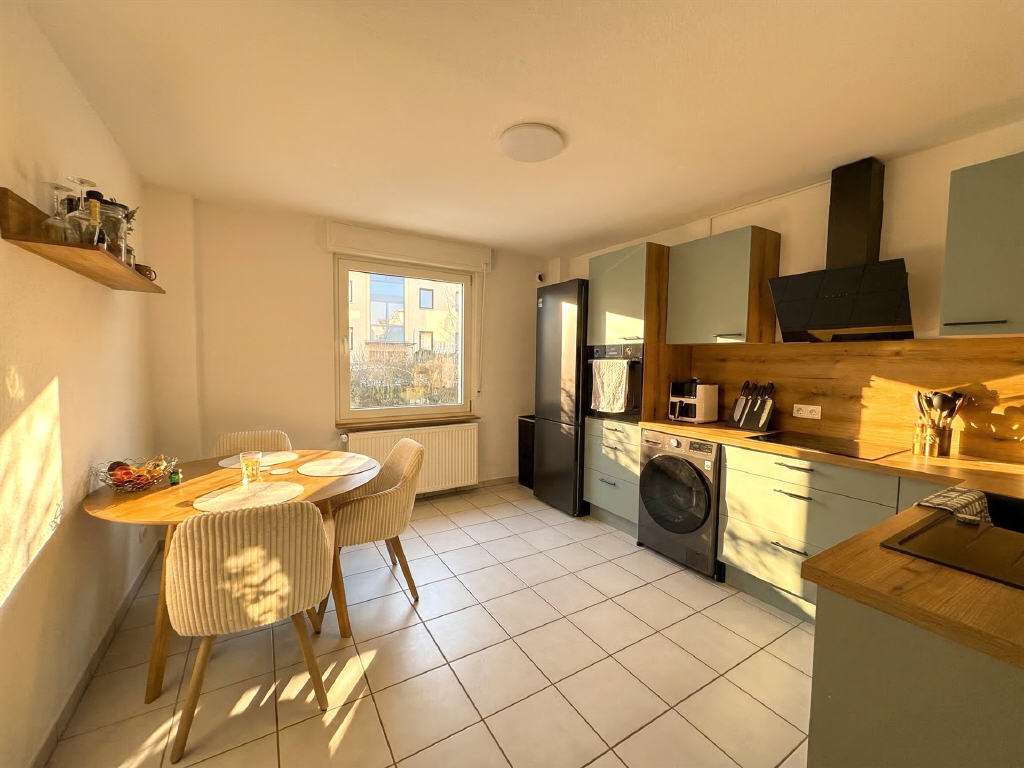 Immobilie in Ingelheim am Rhein - Großzügiges 2 Familienhaus mit 9 weiteren Fremdenzimmern in ruhiger Lage - Bild 2