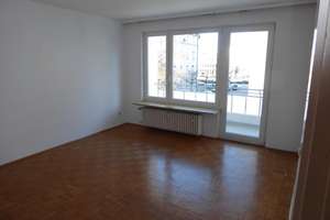 Helle 3-Zimmer Wohnung mit Balkon - WG geeignet-Neuhausen