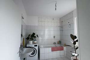 Ideal für 3er-WG - Vier-Zimmer-Wohnung in Stuttgart-Feuerbach – Die vollständige Adresse der Immobilie erhältst du vom Anbieter., 70469 Feuerbach-Mitte, Stuttgart – Vorschaubild 9