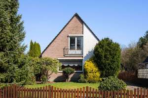 Freistehendes Einfamilienhaus in ruhiger Lage – ideal für Familien mit Platzbedarf – Die vollständige Adresse der Immobilie erhältst du vom Anbieter., 28757 Schönebeck, Bremen – Vorschaubild 9