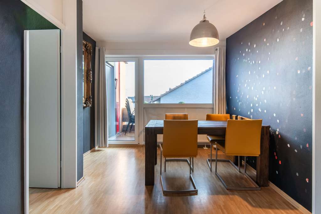 Immobilie in Dittelbrunn - Schöne 4- Zi. Eigentumswohnung mit ca. 105m² in Dittelbrunn zvk. - Bild 1