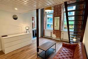 Charming Berlin Altbau Apartment | Quiet Courtyard Location | Open Viewing 16.06. 17:00-18:00 – Hausburgstraße 14, 10249 Friedrichshain, Berlin – Vorschaubild 2