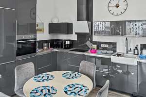 3-Zimmer-Wohnung mit großer Terrasse und Stellplätzen in Solingen – Eigennutzung oder Kapitalanlage – Die vollständige Adresse der Immobilie erhältst du vom Anbieter., 42651 Solingen-Mitte, Solingen – Vorschaubild 6