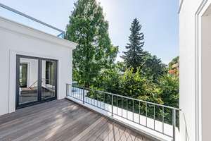 Eigener Strandzugang: Penthouse-Maisonette an der Elbe! – Die vollständige Adresse der Immobilie erhältst du vom Anbieter., 22605 Othmarschen, Hamburg – Vorschaubild 8
