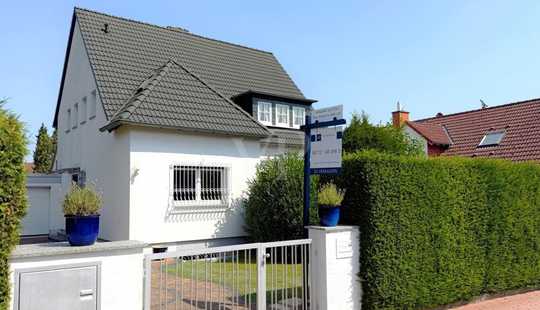 Bild von VON POLL BAD HOMBURG: Freistehendes Einfamilienhaus in bester Wohnlage Nähe Tannenwald