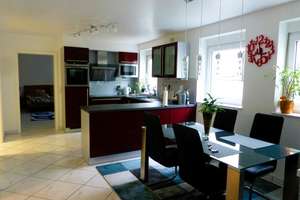 **vermietete 4-Zimmer Eigentumswohnung mit Garten und eigener Stellplatz!** – Die vollständige Adresse der Immobilie erhältst du vom Anbieter., 50997 Rondorf, Köln – Vorschaubild 2
