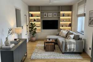 Wo Herzklopfen auf Heimat trifft: Dein Logenplatz in Straubing, 2-Zimmerwohnung