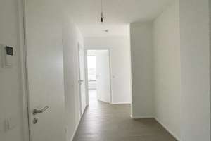 Modernes Wohnen mit Weitblick: 3-Zimmer-Traumwohnung mit Loggia –  Ostendstr. 123, 90482 Mögeldorf, Nürnberg – Vorschaubild 10