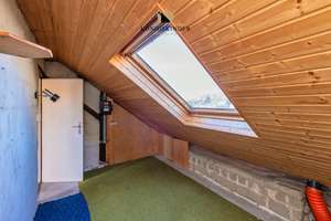 Sonnige Aussichten! Hübsches Einfamilienhaus in schöner Ortsrandlage in Weinstadt – Die vollständige Adresse der Immobilie erhältst du vom Anbieter., 71384 Weinstadt – Vorschaubild 35