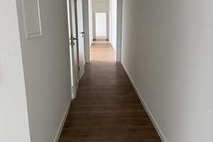Mülheim: top sanierte 5 Zimmer Altbauwohnung mit hohen Decken - optimal WG geeignet!!! – Berliner Str. 27, 51063 Mülheim (Ortsteil), Köln – Vorschaubild 3