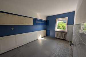 **RESERVIERT**Einfamilienhaus mit ausbaufähigem Dachgeschoss in ruhiger Stadtlage – Kirchberger Straße 11, 84359 Rottal-Inn (Kreis) – Vorschaubild 14
