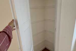Frisch sanierte, schöne 4 ZKB Balkon Wohnung – Klopstockstraße 3, 65187 Wiesbaden – Vorschaubild 5
