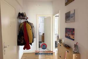DÜSSELDORF-BILK: SCHÖNES 2-ZIMMERAPPARTMENT MIT RÜCKWÄRTIGEM BALKON – Brunnenstraße 52, 40223 Bilk, Düsseldorf – Vorschaubild 3