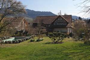 Schönes, geräumiges Haus mit Pool in Zell Weierbach -auch möbliert- – Die vollständige Adresse der Immobilie erhältst du vom Anbieter., 77654 Offenburg – Vorschaubild 2