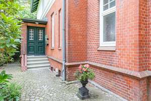 Gründerzeitvilla von 1903 – Historische Eleganz und parkähnlicher Garten – Die vollständige Adresse der Immobilie erhältst du vom Anbieter., 22605 Hamburg-Altstadt, Hamburg – Vorschaubild 12