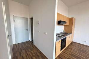 Helle 1-Raumwohnung mit Balkon & Einbauküche – 39110 Stadtfeld West, Magdeburg – Vorschaubild 4
