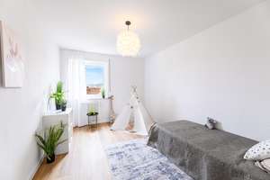 Ohne Makler: Sofort freie renovierte Wohnung mit Balkon, Domblick und Garage. 5% Rendite möglich. – Seebachmarter 6, 96103 Hallstadt – Vorschaubild 6