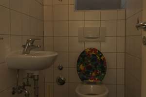 Modernisiertes 1-Zimmer in WG Stuttgart-Zuffenhausen mit Garage – Unterländer Straße 51 A, 70435 Zuffenhausen-Hohenstein, Stuttgart – Vorschaubild 6