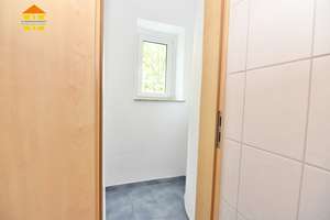 2-Raum-Wohnung mit Balkon und EBK! – Wartburgstraße 12, 9126 Bernsdorf, Chemnitz – Vorschaubild 8