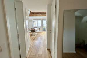 Stilvolle 2,5-Zimmer-Dachgeschosswohnung mit gehobener Innenausstattung mit EBK in Stuttgart – Christophstraße 5, 70178 Rathaus, Stuttgart – Vorschaubild 2