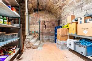 PANORAMABLICK – Stilvolles Haus mit Pool, Garten, Garage und Ausblick in Remshalden – Die vollständige Adresse der Immobilie erhältst du vom Anbieter., 73630 Remshalden – Vorschaubild 22