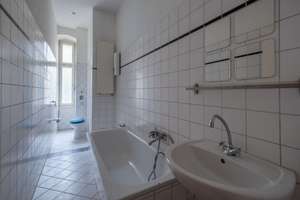 3-Zimmer-Altbau sucht dich!! Option zur eigenen Terrasse! – Die vollständige Adresse der Immobilie erhältst du vom Anbieter., 10965 Kreuzberg, Berlin – Vorschaubild 17